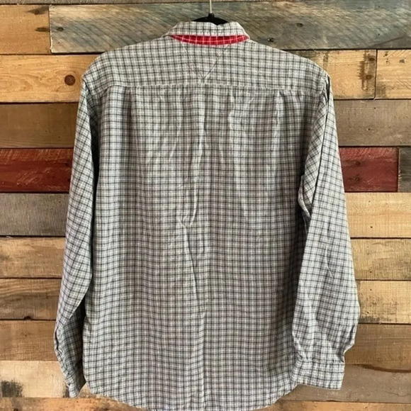 Tommy Hilfiger Gray Plaid Button Down Size Large - Picture 2 of 6